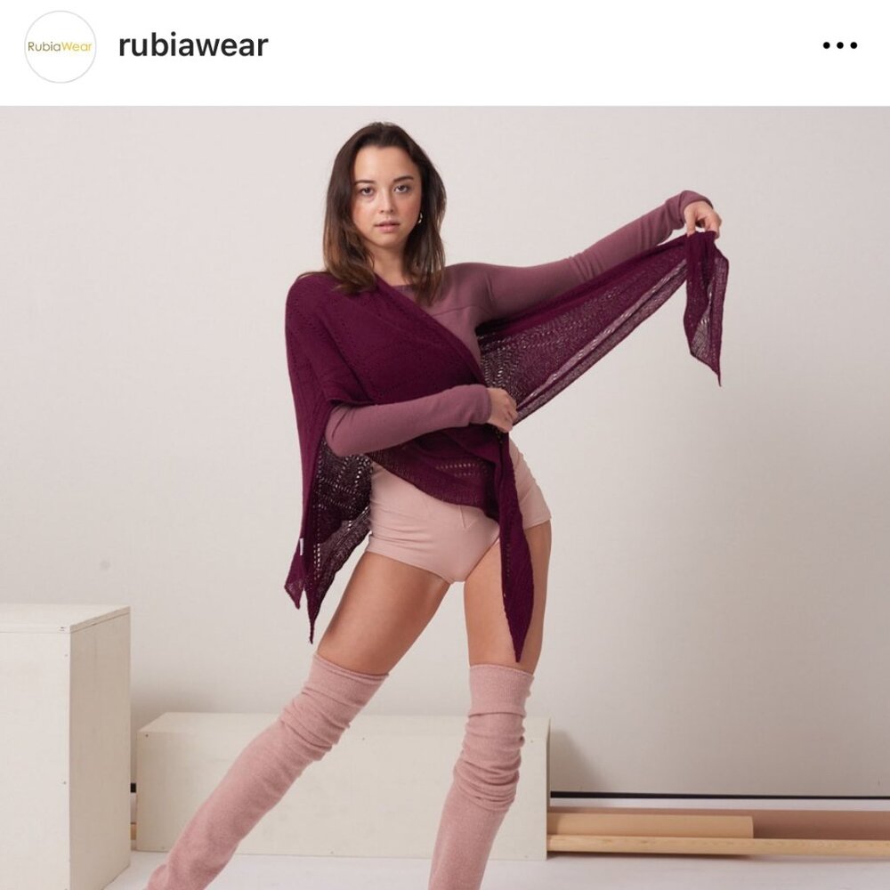 Rubiawear Alina Shawl in Cranberry